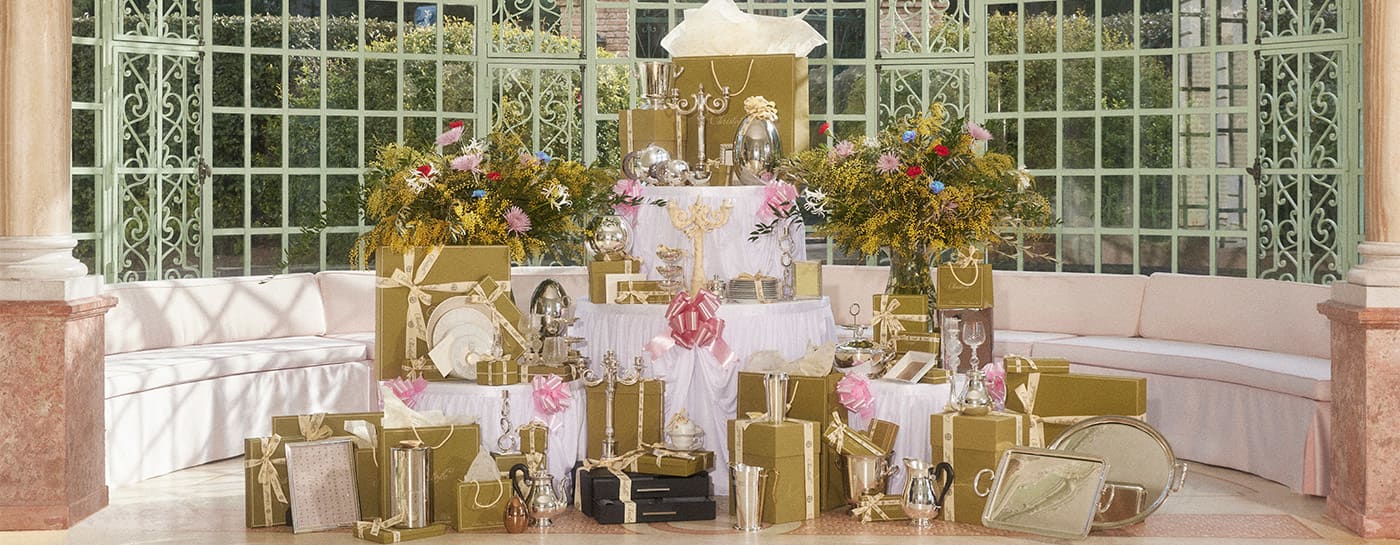 Wedding gifts new arrivals for wedding
